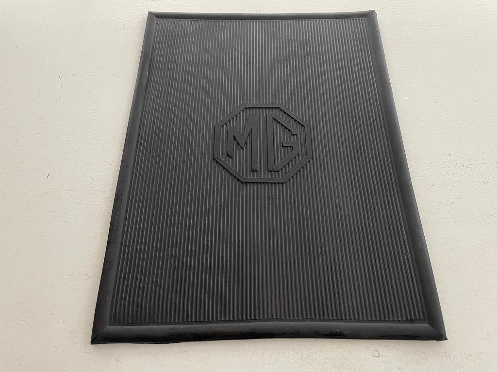 MG rubber mat MGA MGB Midget, Ophalen of Verzenden, Nieuw