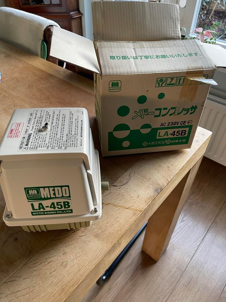 Nieuwe Nitto LA45B vijver luchtpomp - Ongebruikt!, Ophalen of Verzenden, Nieuw, Overige typen