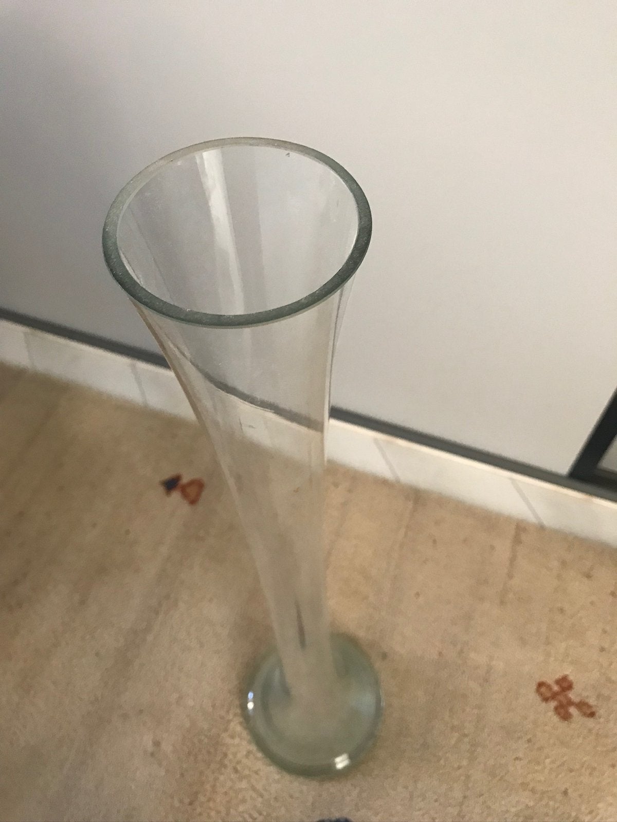 Vaas  hoogte 80 cm ,voetdiameter 18 cm en de opening 7,5 cm., Ophalen, Zo goed als nieuw, Geschikt voor droogbloemen
