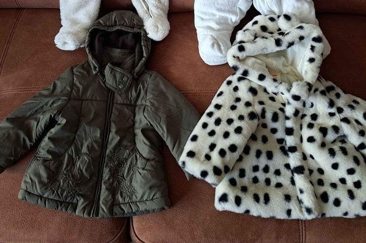 jasje, baby, mt 74, 2 stuks, Kinderen en Baby's, Babykleding | Maat 74, Ophalen of Verzenden, Zo goed als nieuw, Meisje, Jasje