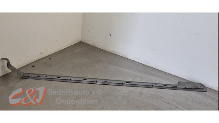 Schuifdeur Rail links van een Renault Trafic, Auto-onderdelen, Gebruikt, -, Renault, -