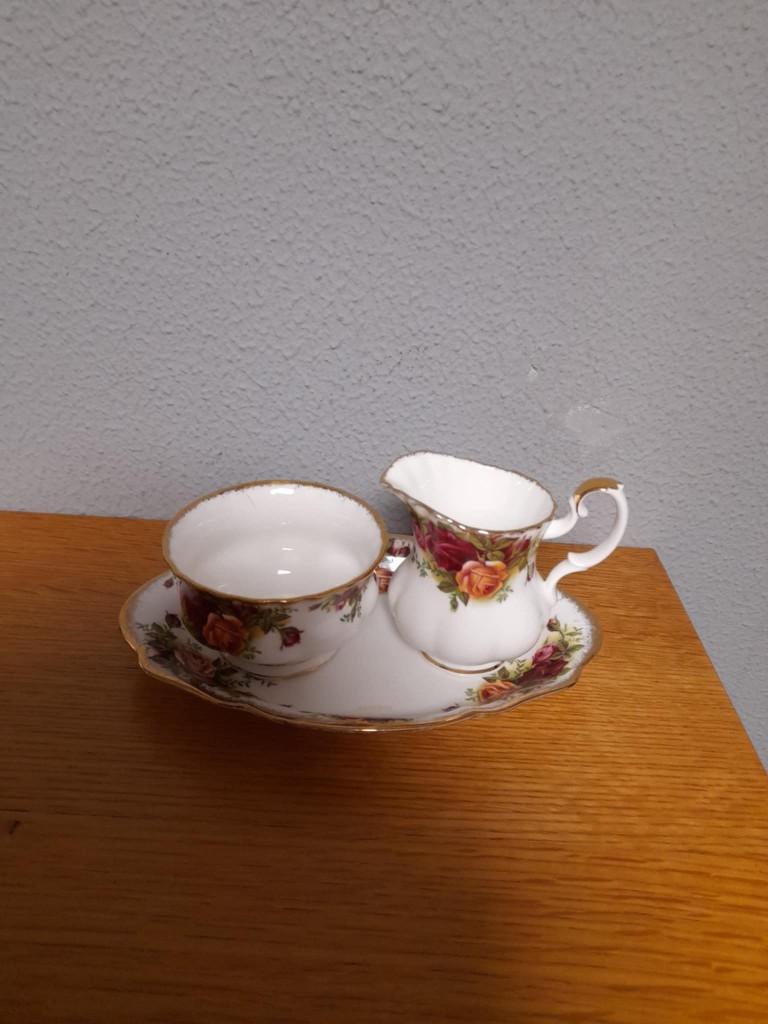 royal albert old country rose adv 102 3 delig room set, Ophalen of Verzenden