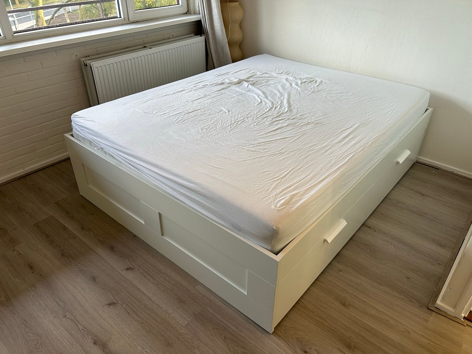 IKEA Brimnes bedframe and matress, Ophalen, Wit, Tweepersoons, Zo goed als nieuw