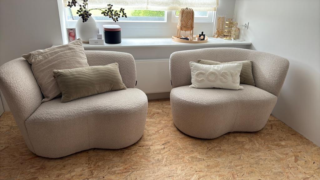 Twee Woood bankjes, Ophalen, Twee