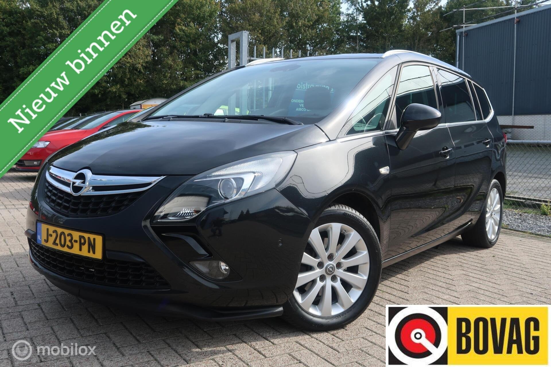 Opel Zafira Tourer 1.4 Innovation 7p AUTOMAAT, TREKHAAK, Auto's, Parkeersensor, 15 km/l, Gebruikt, 4 cilinders