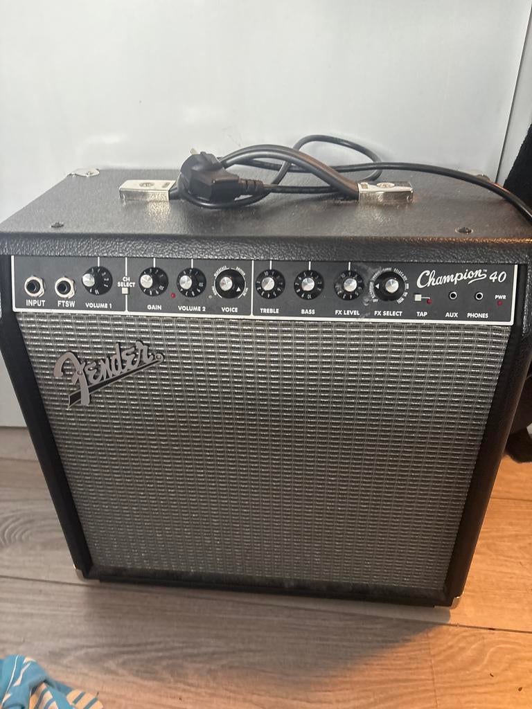 Fender Champion 40, Muziek en Instrumenten, Versterkers | Bas en Gitaar, Ophalen, Gebruikt, Gitaar, Minder dan 50 watt