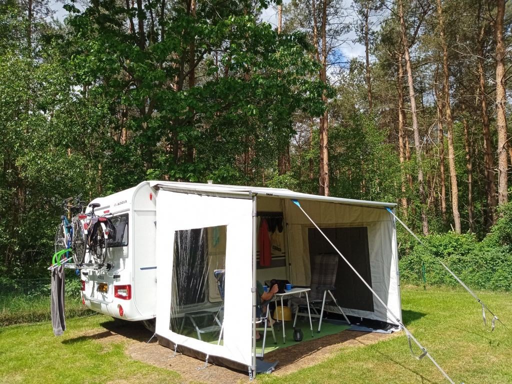 Luifel met zijwanden en rafters, Caravans en Kamperen, Ophalen, Tot en met 4