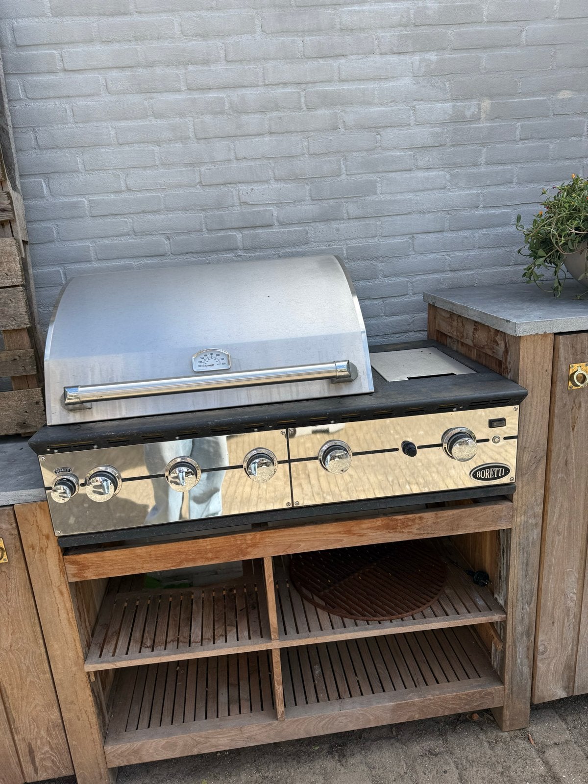 Degelijke buitenkeuken met Boretti gas BBQ en hardsteen blad, Tuin en Terras, Gasbarbecues, Ophalen, Gebruikt