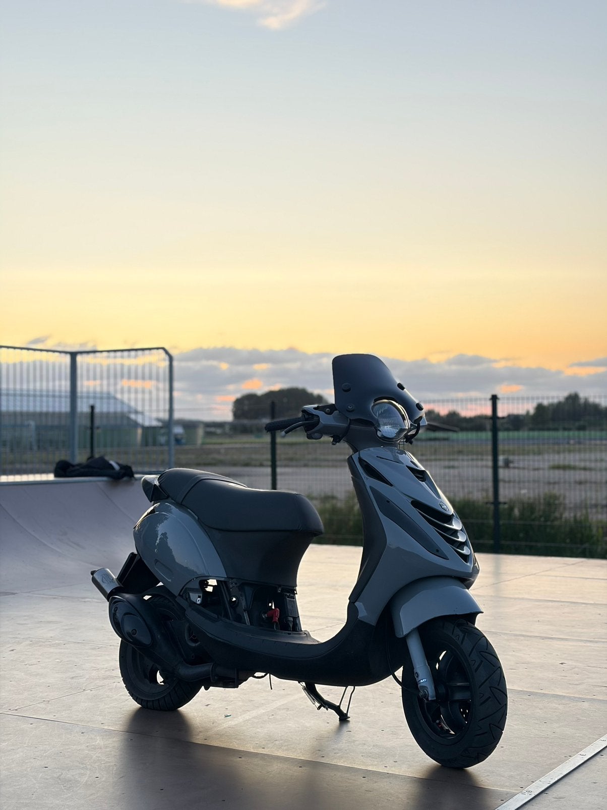 Piaggio Zip 70cc Te Ruil, Ophalen, Tweetakt, Maximaal 45 km/u, Zo goed als nieuw
