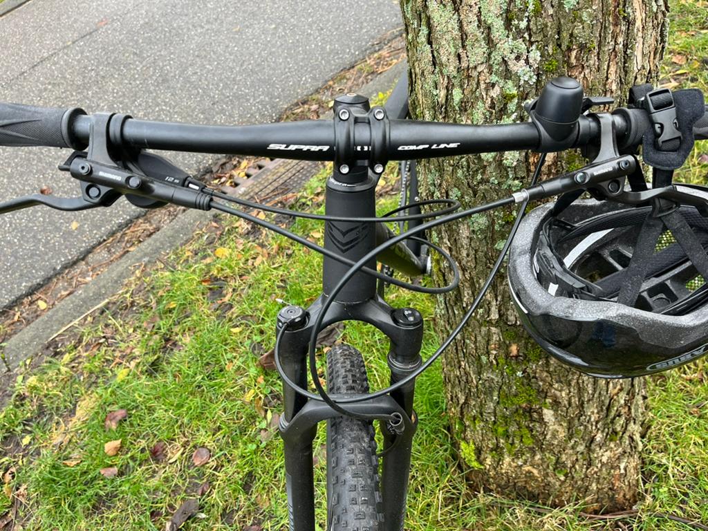 Sensa Alura Cues 2025, Hardtail, Heren, Zo goed als nieuw, Schijfrem