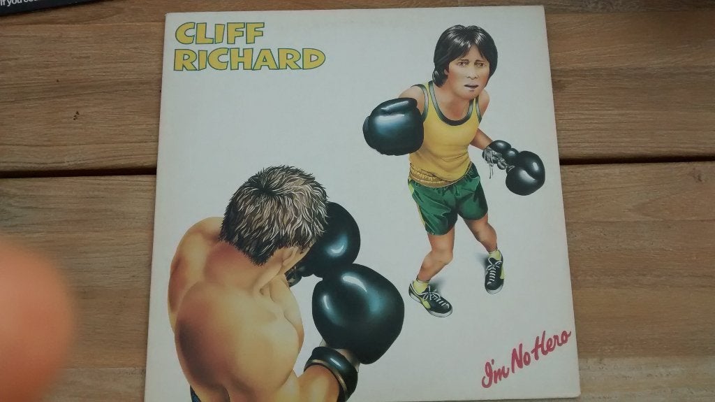 LP - Cliff Richard - I'm no Hero, Cd's en Dvd's, Vinyl | Rock, Ophalen of Verzenden, Zo goed als nieuw, 12 inch, Poprock
