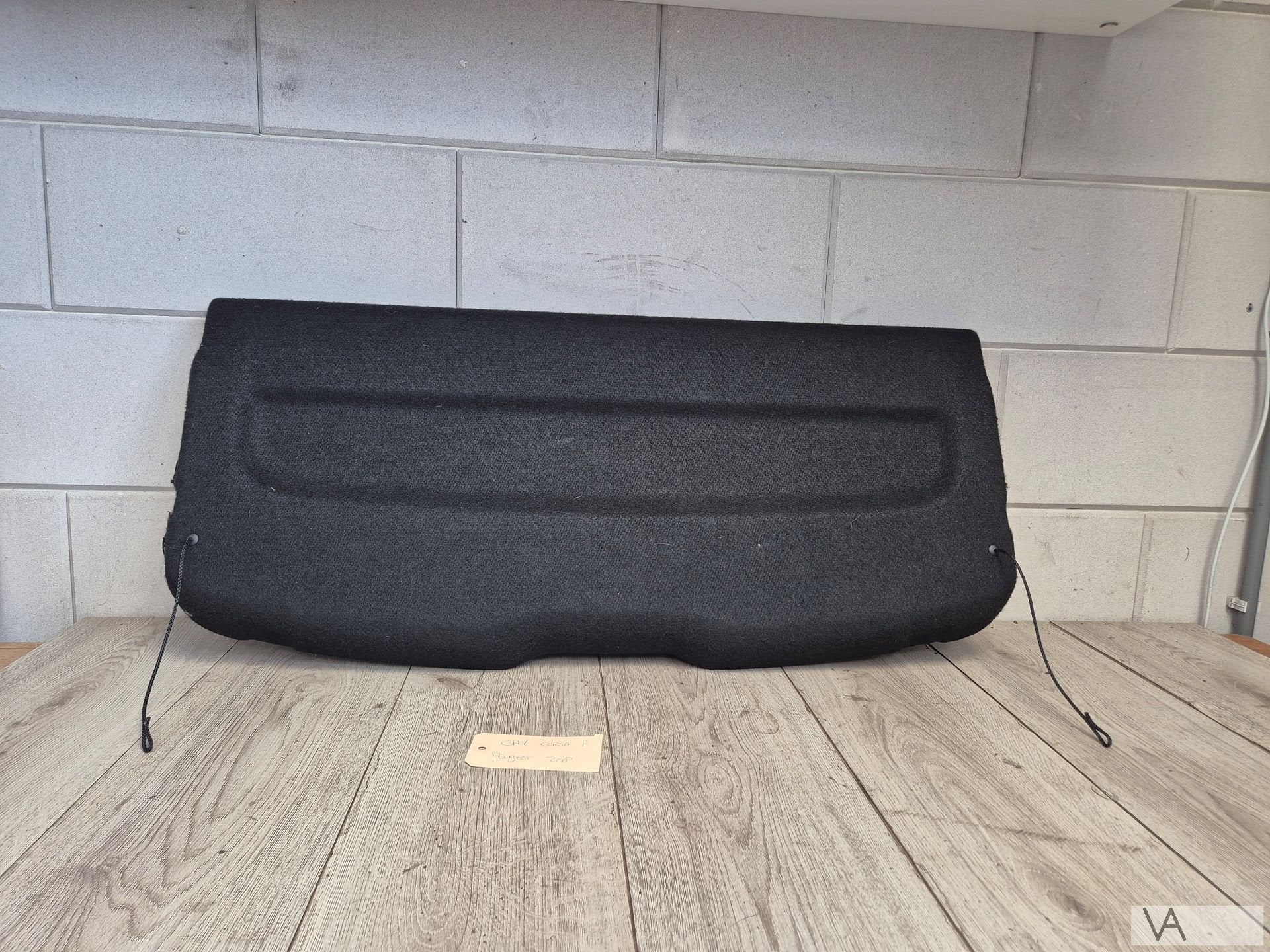 Hoedenplank van Opel Corsa F / Peugeot 208 vanaf 2019 €125, Gebruikt, -, -, Opel
