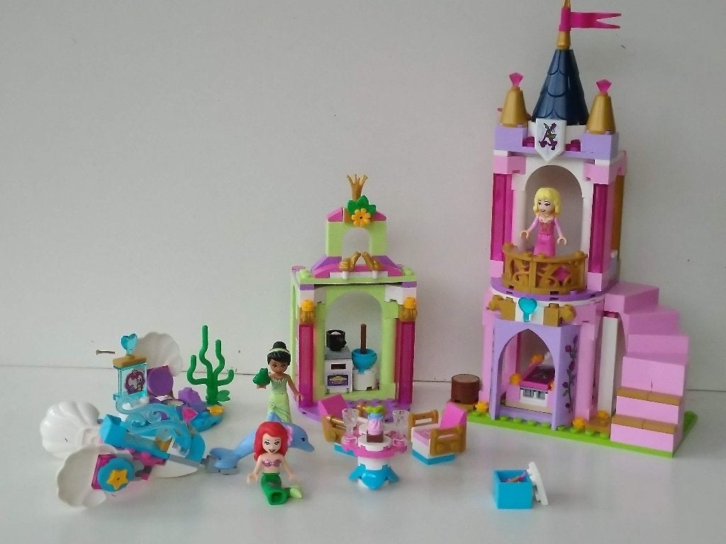 Foto 14 van HEEL VEEL Lego Friends · Lego Elves · Lego Disney