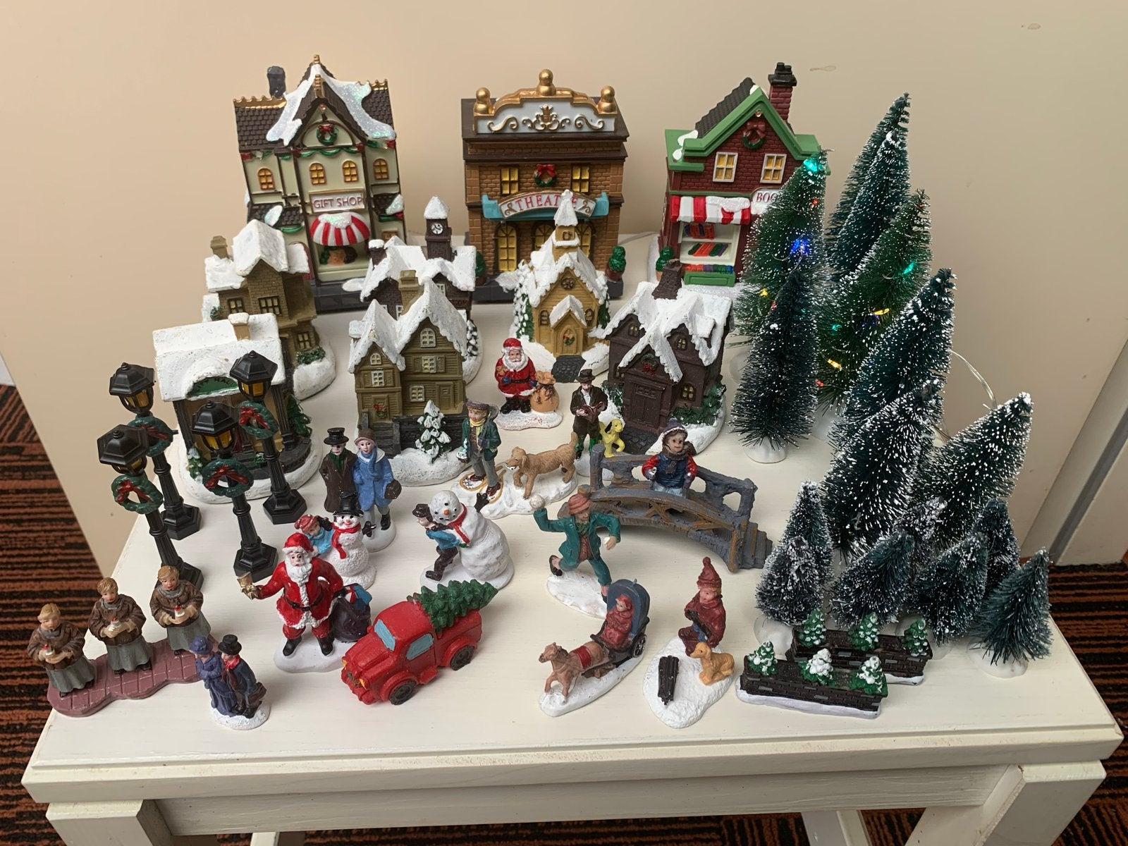 Kerstdorp  accessoires huisjes , poppetjes boompjes enz, Diversen, Kerst, Ophalen of Verzenden