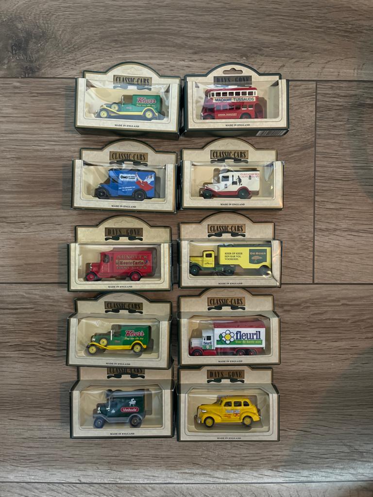 Verzameling van 10 Days Gone Classic Cars modelauto's, Ophalen, Zo goed als nieuw, Auto, Overige merken