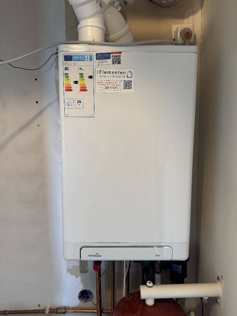 Intergas Kombi Kompakt HRE 26/30, Ophalen, 30 tot 80 cm, Hoog rendement (Hr), Cv-ketel of Combi-ketel