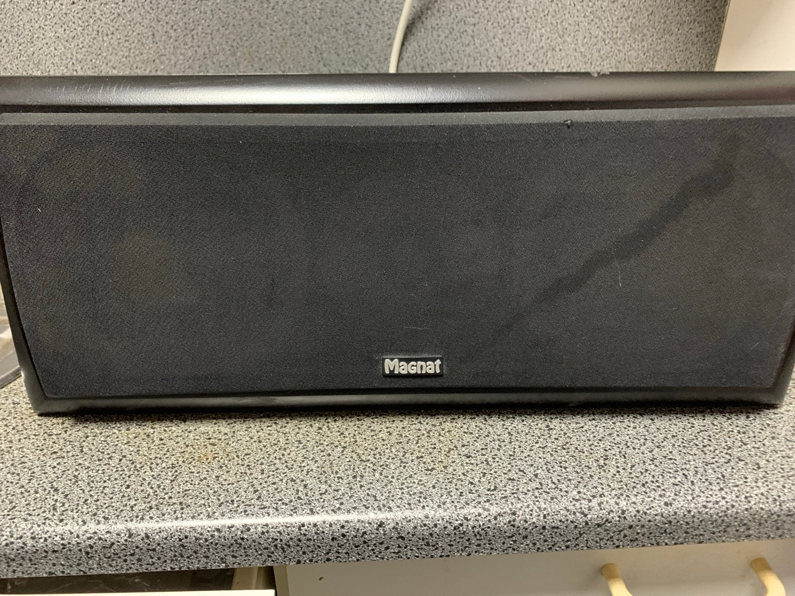 Magnat Vector Center 13 - Center Speaker, Gebruikt, 120 tot 150 watt, Magnat, Ophalen of Verzenden