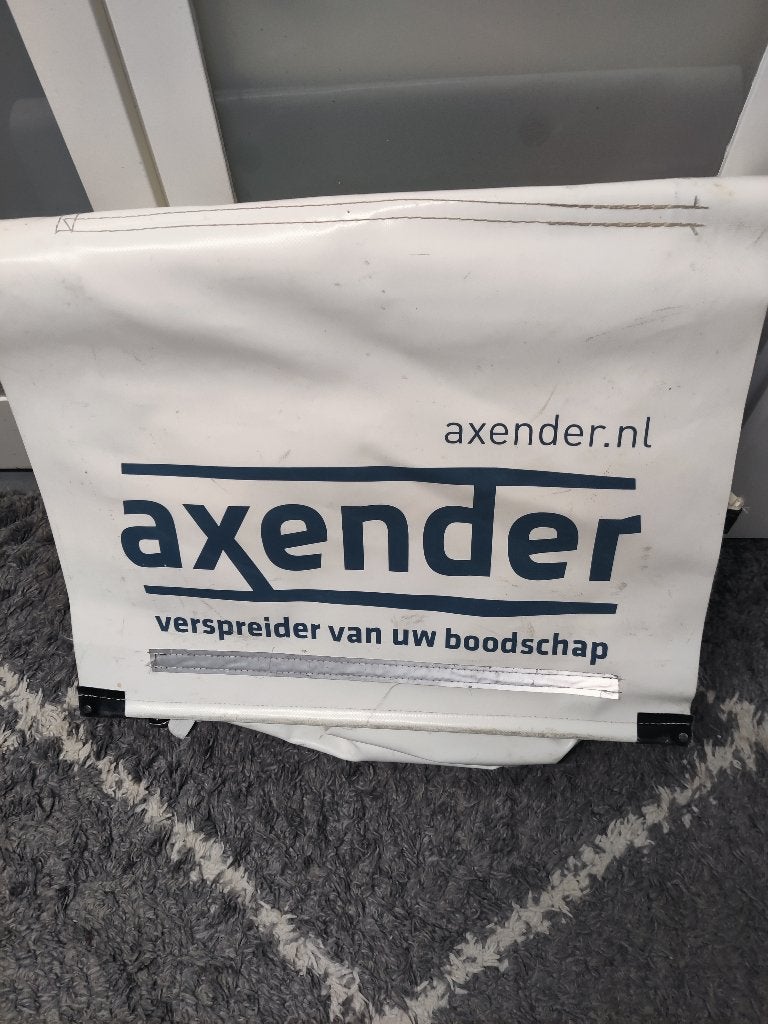 Fiets tas voor kranten/folders te bezorgen, Ophalen, Zo goed als nieuw