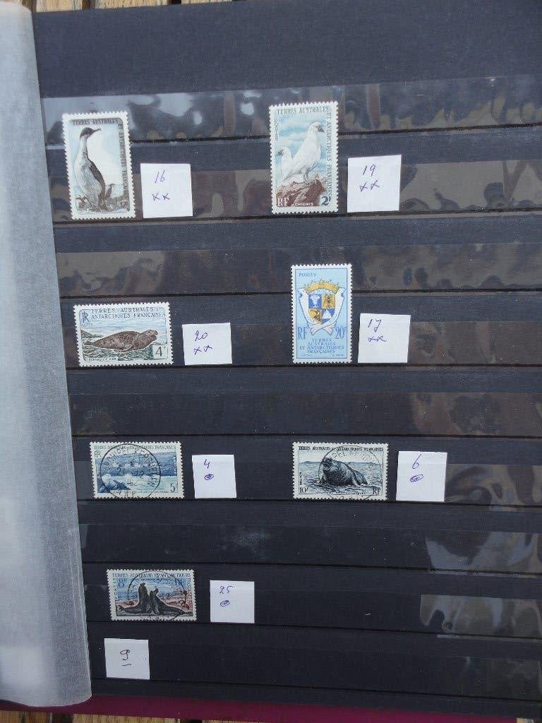 postzegels 9= australie / frankrijk, Ophalen of Verzenden