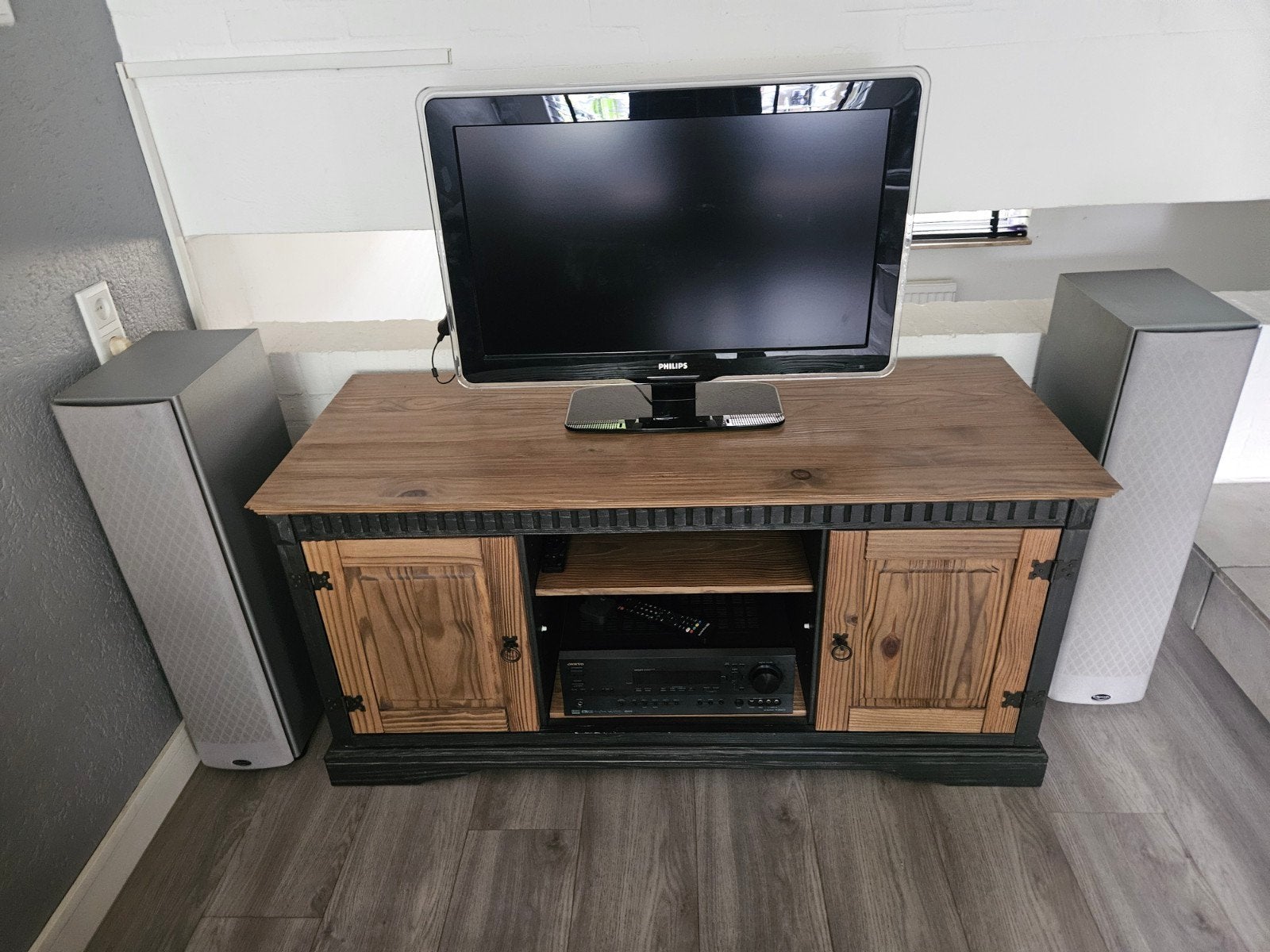 tv-meubel en kast gratis ophalen, Ophalen, Gebruikt, 100 tot 150 cm, Minder dan 100 cm