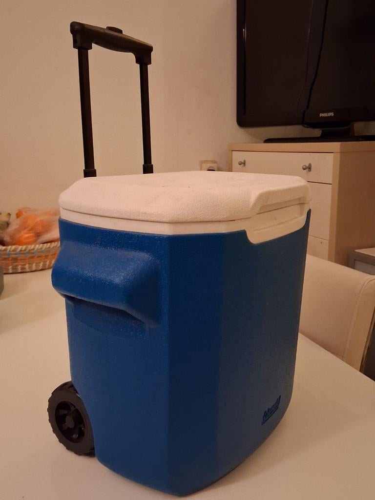 Te koop.Coleman merk koelbox met wielen., Ophalen, Zo goed als nieuw, Koelelement