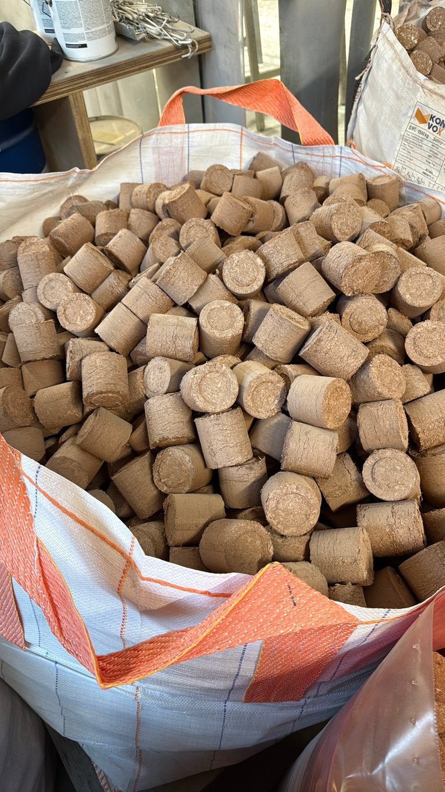 Briketten big bag 80x80x80cm NU voor € 15,-, Minder dan 3 m³, Ophalen