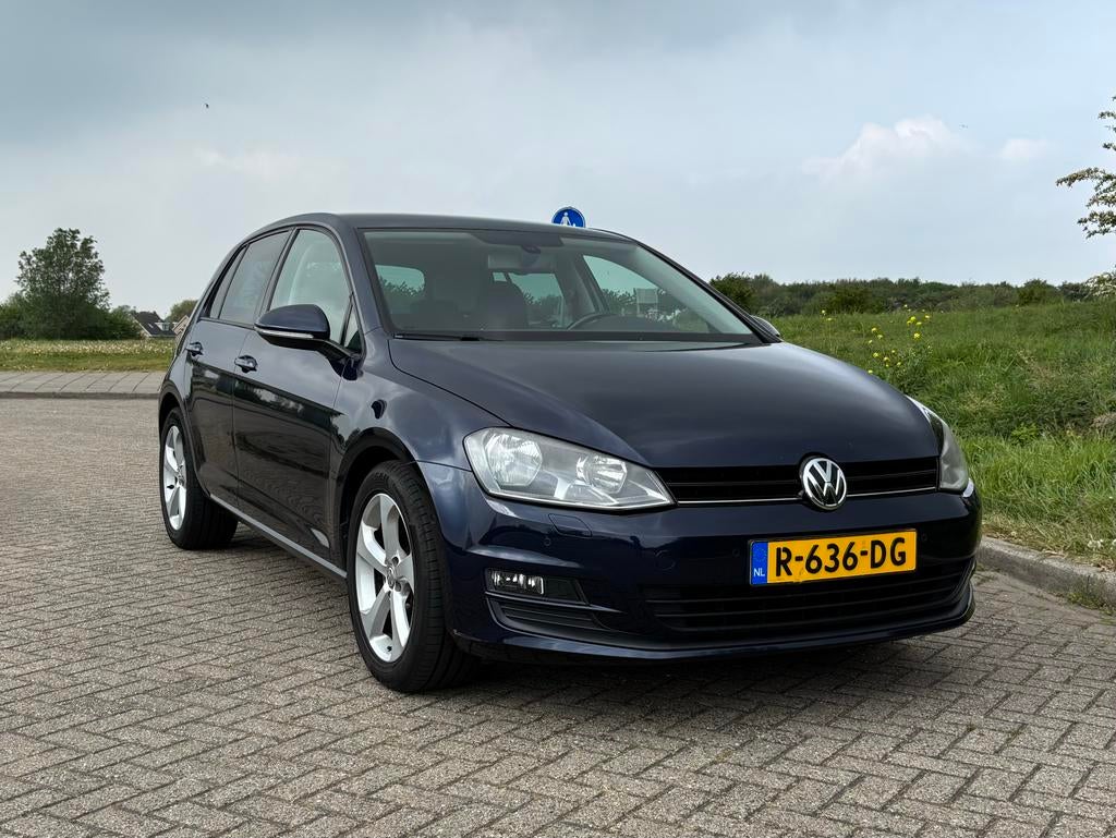 Volkswagen Golf 1.2 TSI 77KW 5D 2013 Blauw, Auto's, Volkswagen, Voorwielaandrijving, 4 cilinders, Blauw, 610 kg