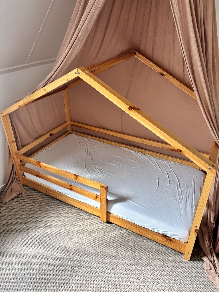 Huisje bed, Ophalen, Gebruikt, 70 tot 85 cm, Lattenbodem