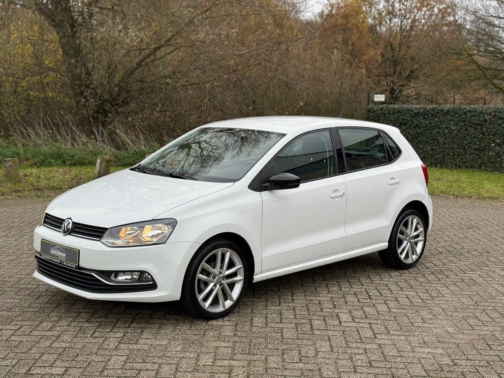 Volkswagen Polo 1.2 TSI Highline 90PK I VELGEN I NWE APK I Z, Gebruikt, Wit, Origineel Nederlands, Bedrijf