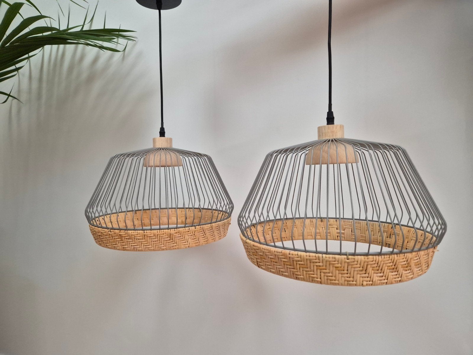 2x nieuw in doos Zuiver Birdy hanglamp, Huis en Inrichting, Lampen | Hanglampen, Ophalen, Nieuw, Natuurlijk materiaal, E27 (groot)