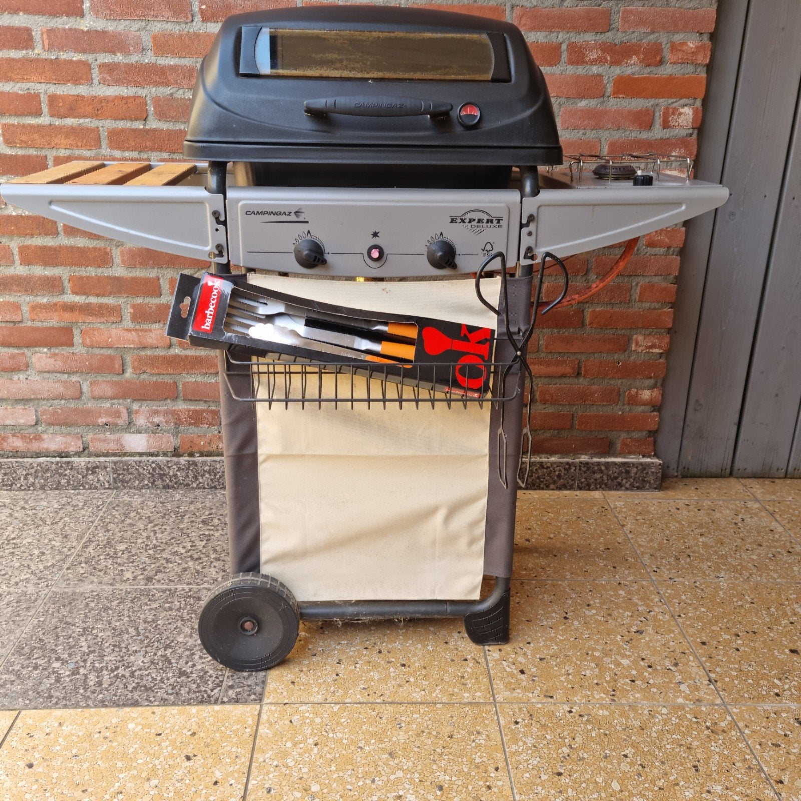 Campingaz Expert Deluxe Gasbarbecue met Barbecook Set, Ophalen, Gebruikt, Campingaz