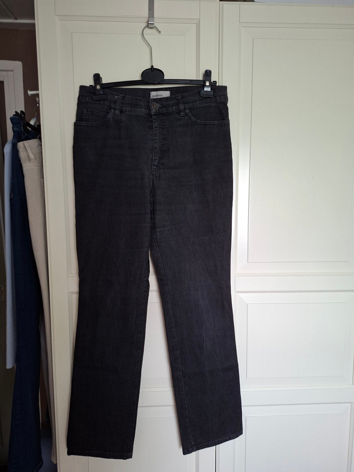 Gardeur zwarte jeans maat 40 z.g.a.n., Ophalen of Verzenden, Nieuw, Zwart, W30 - W32 (confectie 38/40)
