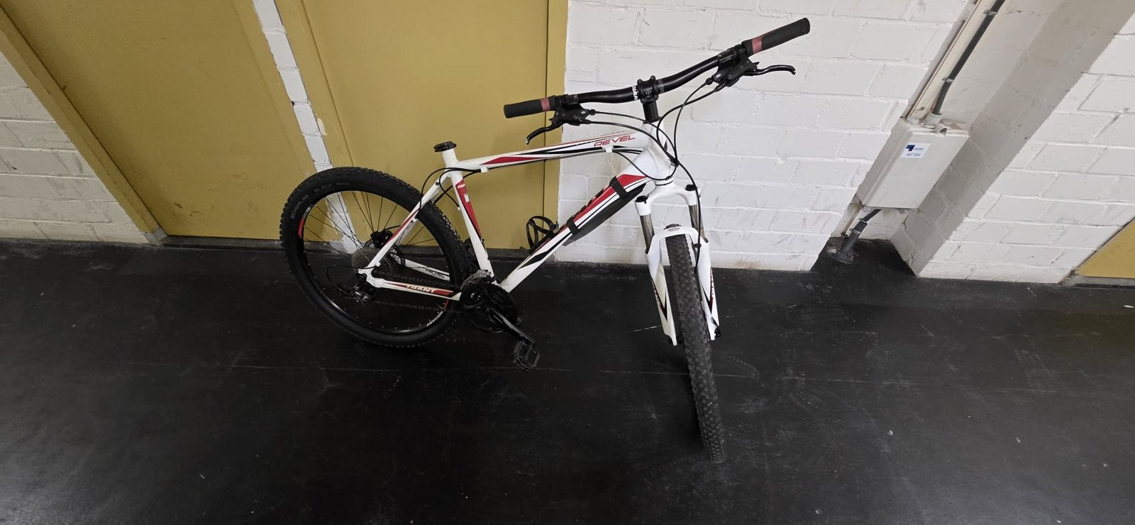 Giant Revel fiets, Ophalen of Verzenden, Zo goed als nieuw