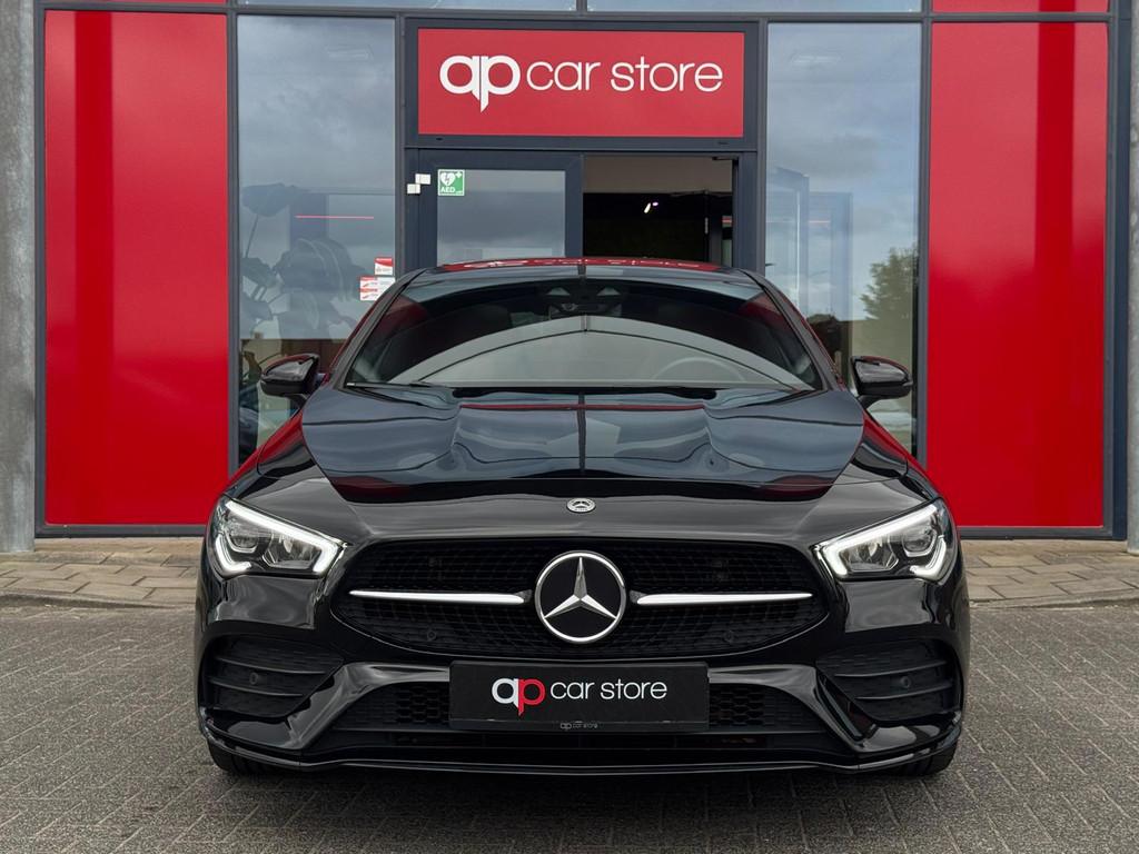 Mercedes-Benz CLA-klasse 200 AMG Edition | Panorama | Night, CLA, Gebruikt, 4 cilinders, 715 kg