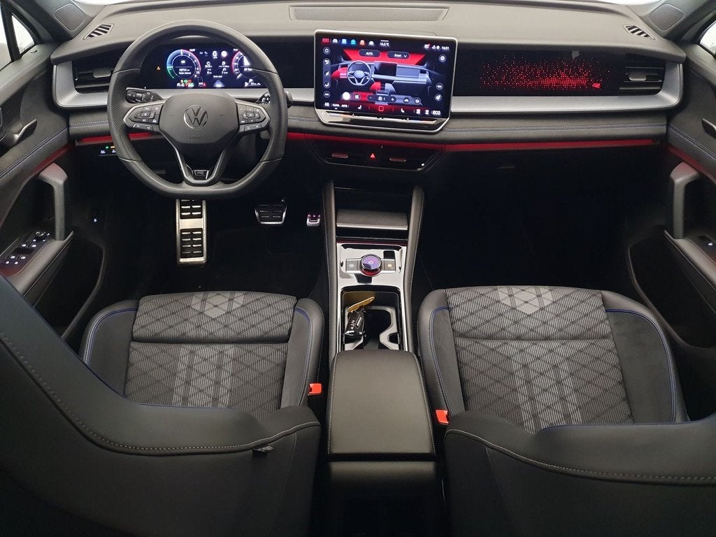 Volkswagen Tayron 1.5 eHybrid 272pk DSG/AUT R-Line Wegklapba, Auto's, Volkswagen, 12 maanden, Stof, 4 cilinders, 1848 kg