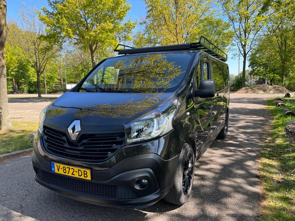 Renault Trafic 1.6 DCI 70KW 2017, Auto's, Voorwielaandrijving, Parkeersensor, Renault, Zwart