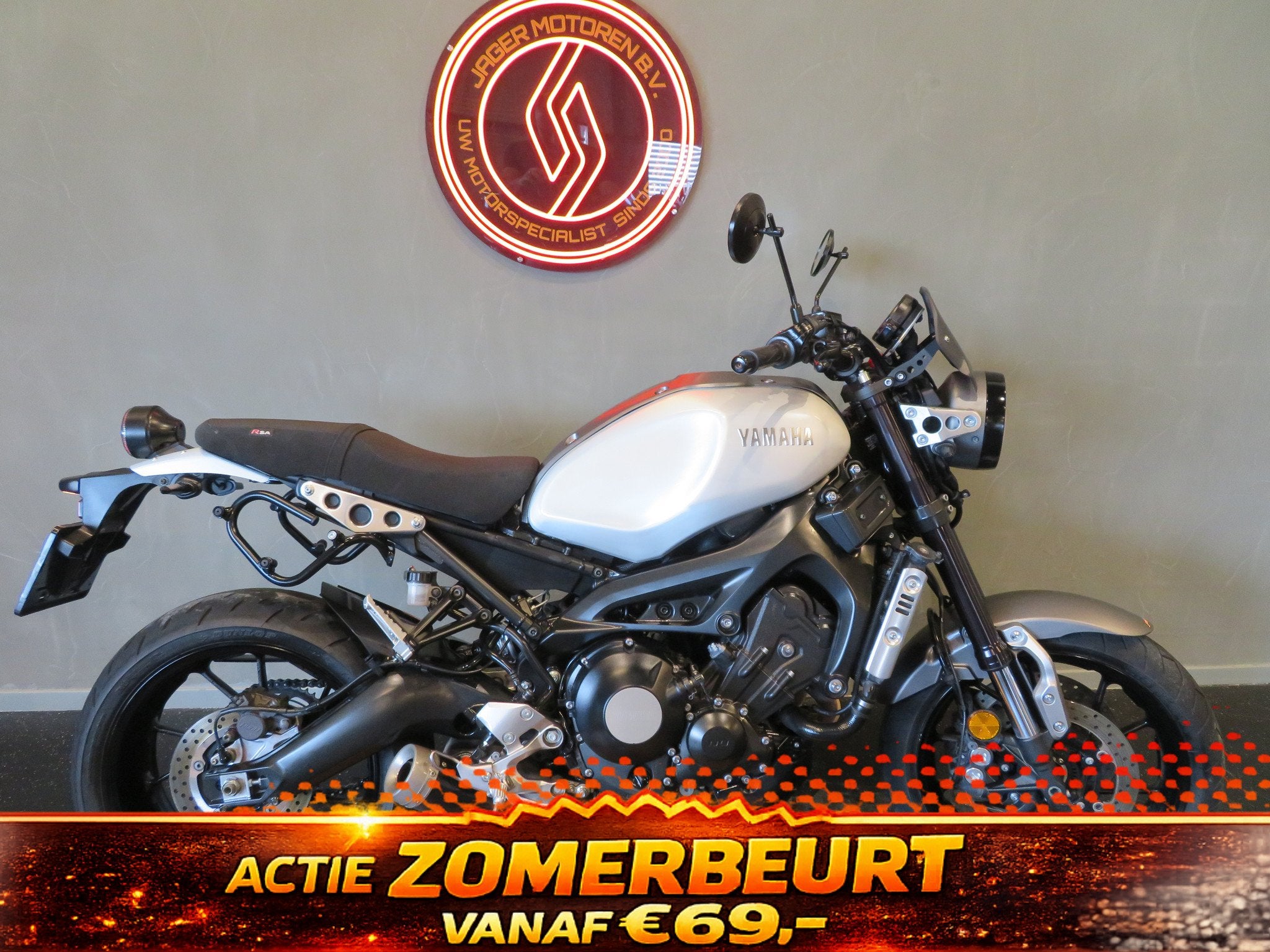 Yamaha XSR 900 XSR900 ABS PERFECTE STAAT! (bj 2016), Motoren, Motoren | Yamaha, Bedrijf, 847 cc, Naked bike