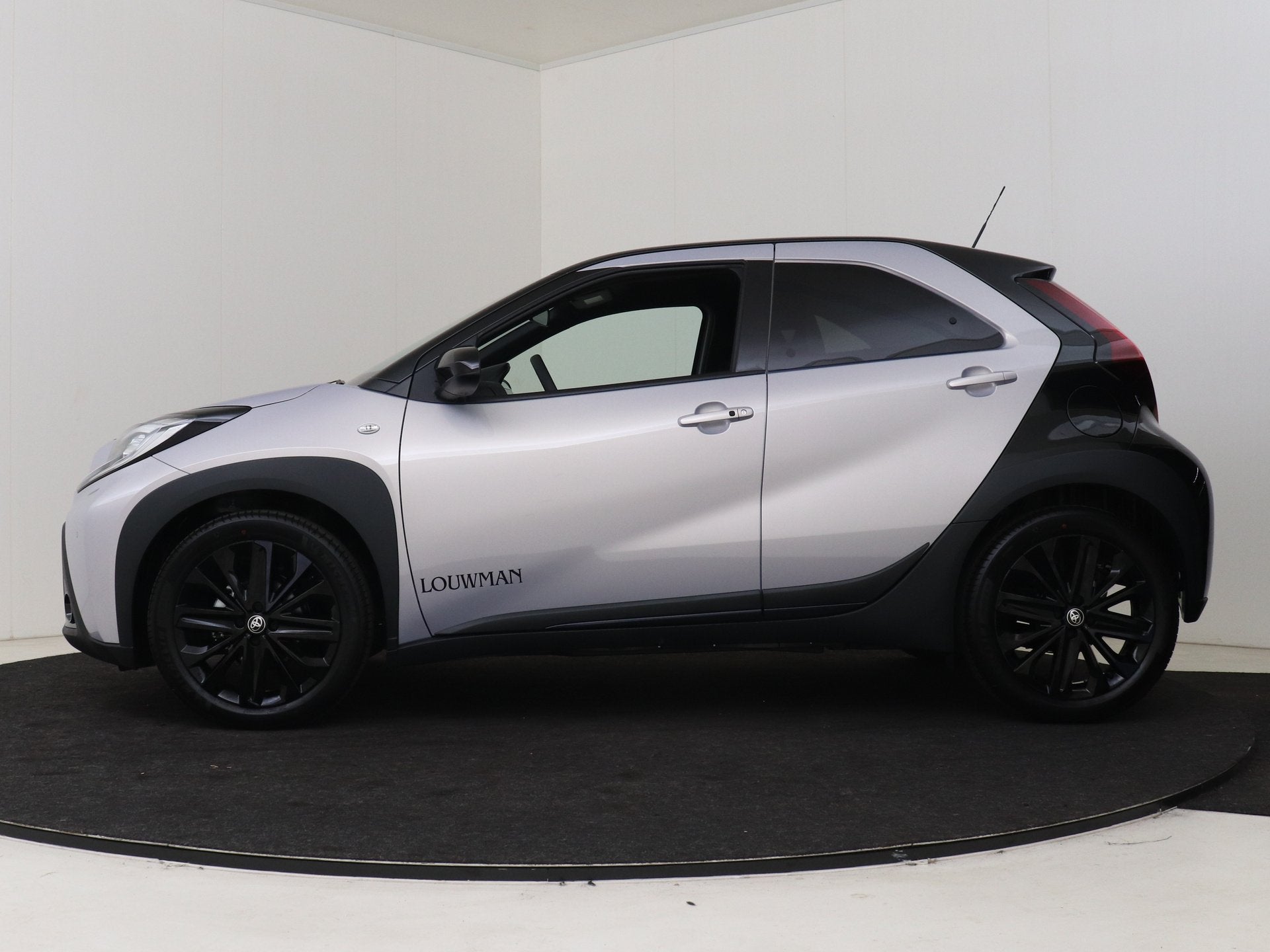 Toyota Aygo X 1.0 VVT-i MT JBL (bj 2025), Auto's, Voorwielaandrijving, 12 maanden, Euro 6, Overige kleuren