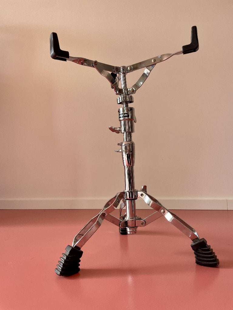 Foto 20 van Diverse statieven (Sonor, Yamaha, Pearl, Haymann)