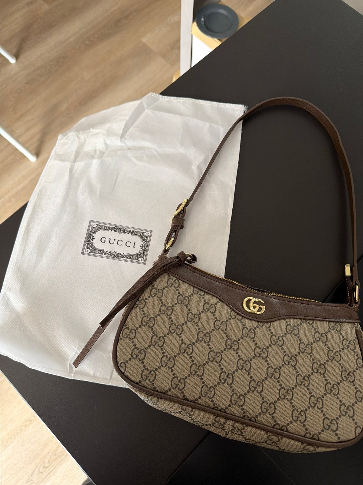 Gucci Ophidia GG Mini Schoudertasje, Ophalen of Verzenden, Zo goed als nieuw, Bruin, Schoudertasje