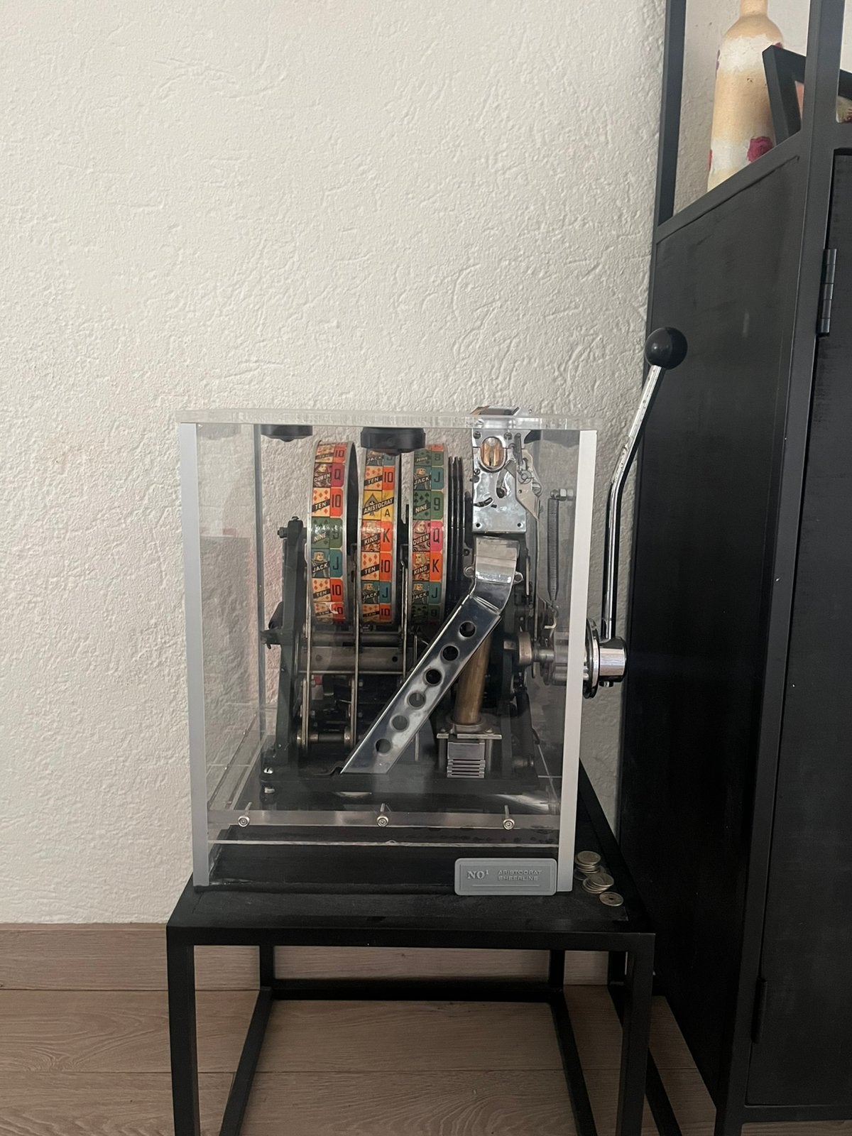 Slotmachine werkend in plexiglas, Verzamelen, Automaten | Gokkasten en Fruitautomaten, Overige munten, Ophalen of Verzenden, Zo goed als nieuw