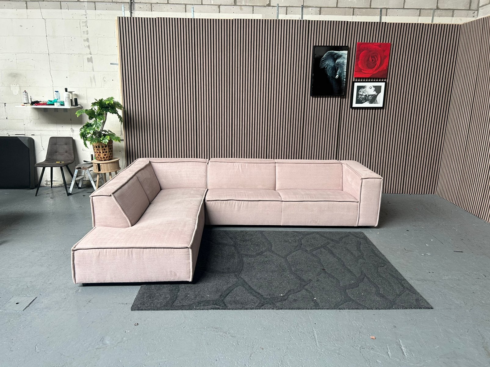 GRATIS LEVERING BY SIDDE SOMMER HOEKBANK305X230 GEREINIGD, Bysidde sommer roze, Hoekbank, 300 cm of meer, Ophalen of Verzenden