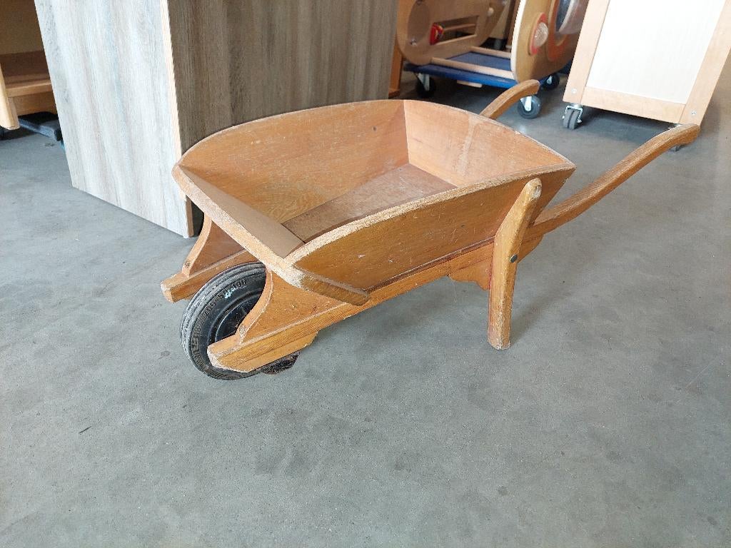 Houten kinder-kruiwagen / decoratieve kleine kruiwagen, Ophalen
