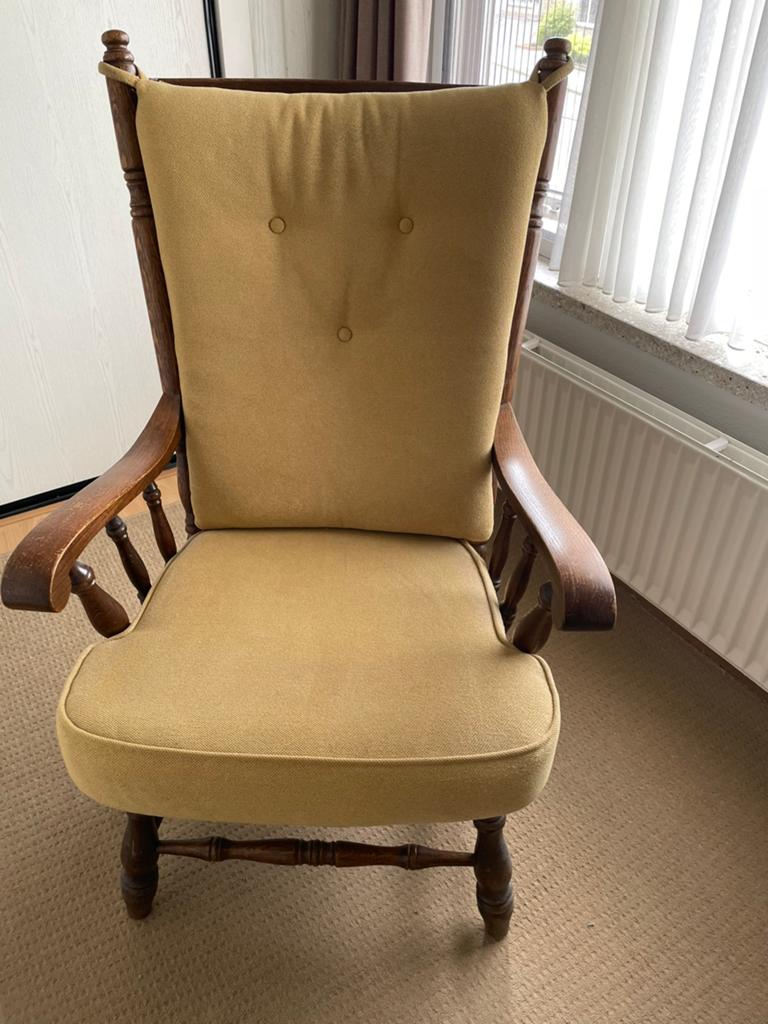 Vintage/ oma stoel, Antiek en Kunst, Antiek | Meubels | Stoelen en Banken, Ophalen