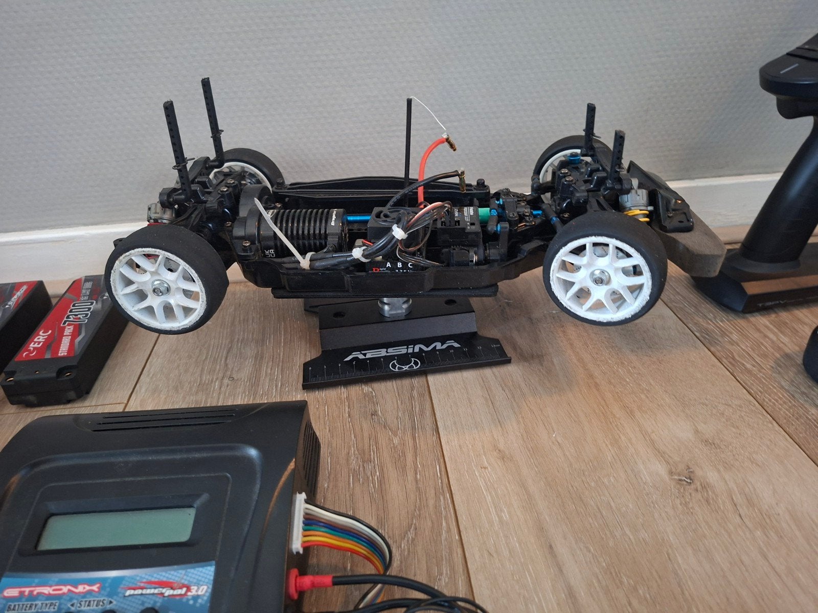 tt02 hele set te koop, Ophalen, Gebruikt, Schaal 1:10, Auto onroad