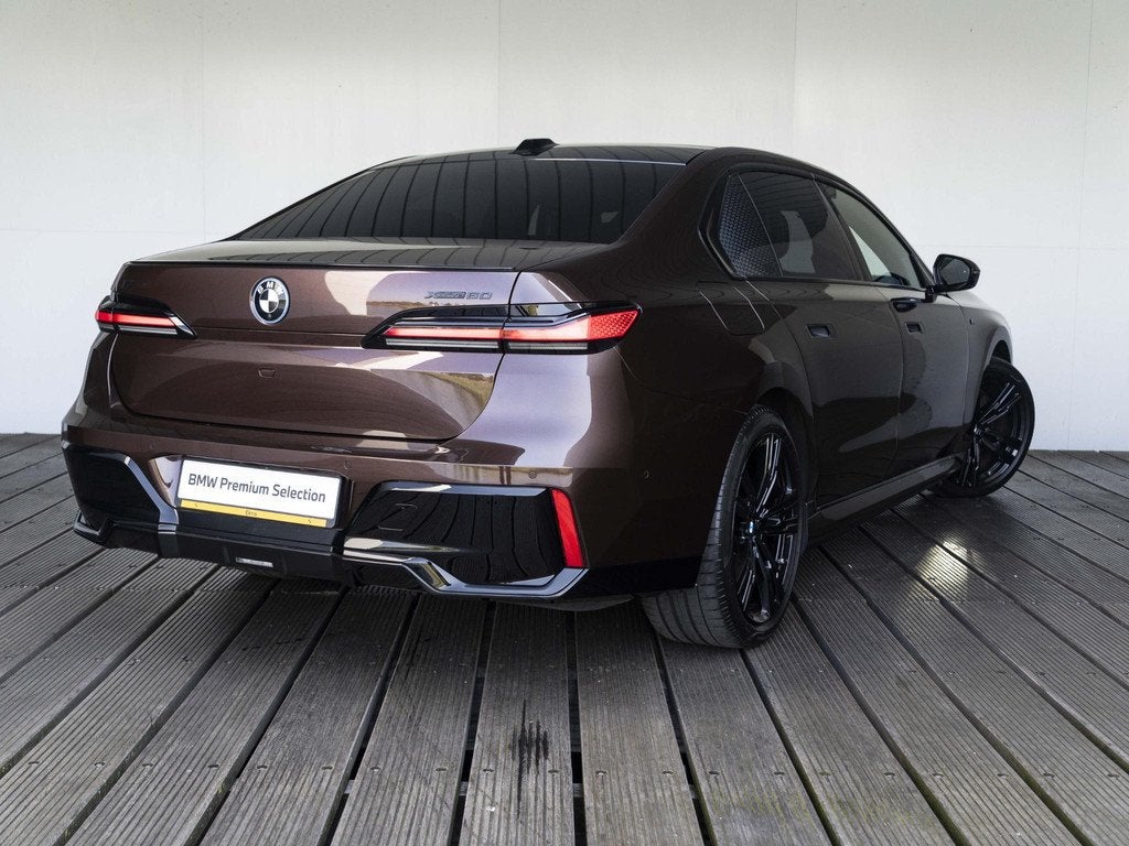 BMW i7 xDrive60 | M Sportpakket Pro | Colour PPF Mahony Brow, Auto's, BMW, Stof, Gebruikt, Zwart, 624 km