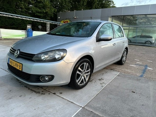 VW Golf 1.2 TSI Tour | CarPlay | NAP | Scherp geprijsd N APK, Voorwielaandrijving, Stof, 4 cilinders, 610 kg