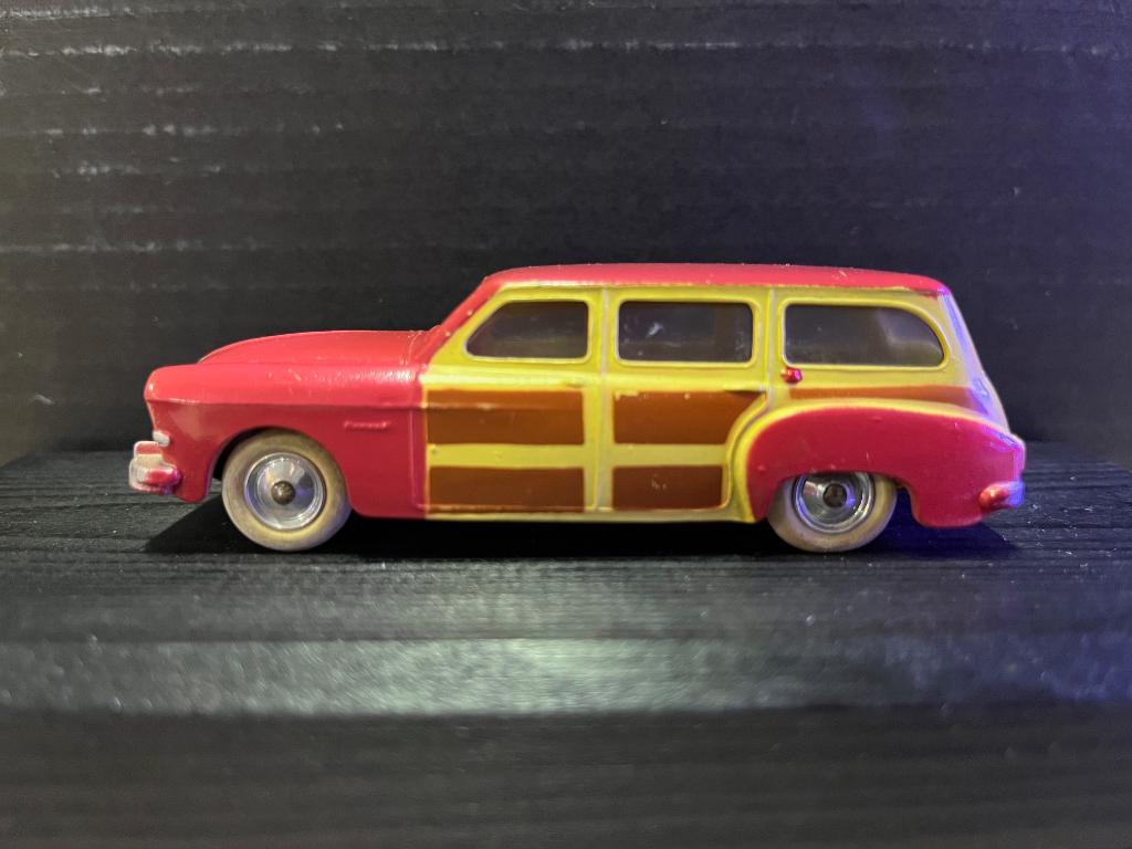 CIJ Models Renault Fregatte Woodie Break, Hobby en Vrije tijd, Modelauto's | 1:43, Ophalen of Verzenden, Zo goed als nieuw, Auto