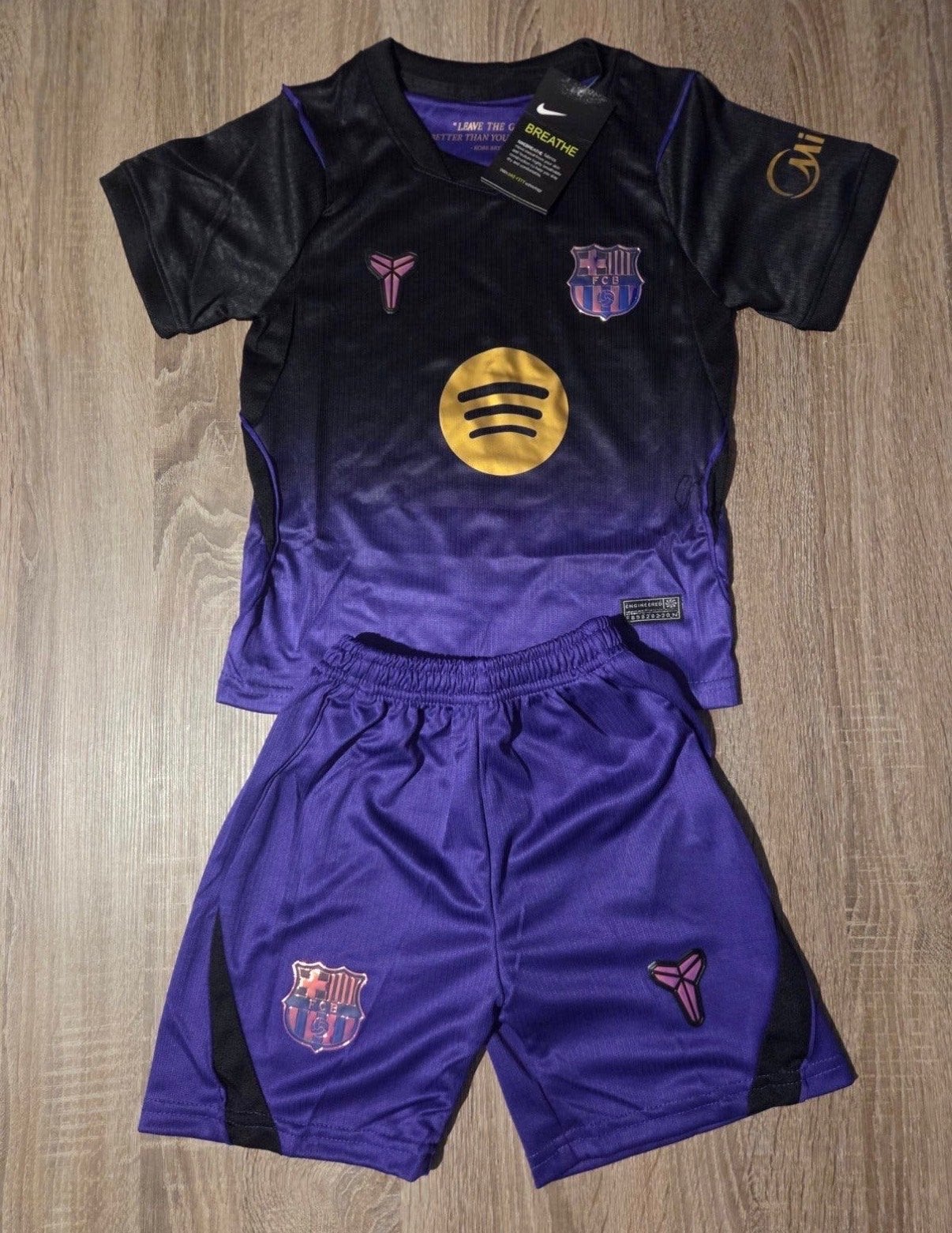 FC Barcelona Voetbaltenue Kinderen - lamine yamal, Ophalen of Verzenden, Nieuw, Jongen of Meisje