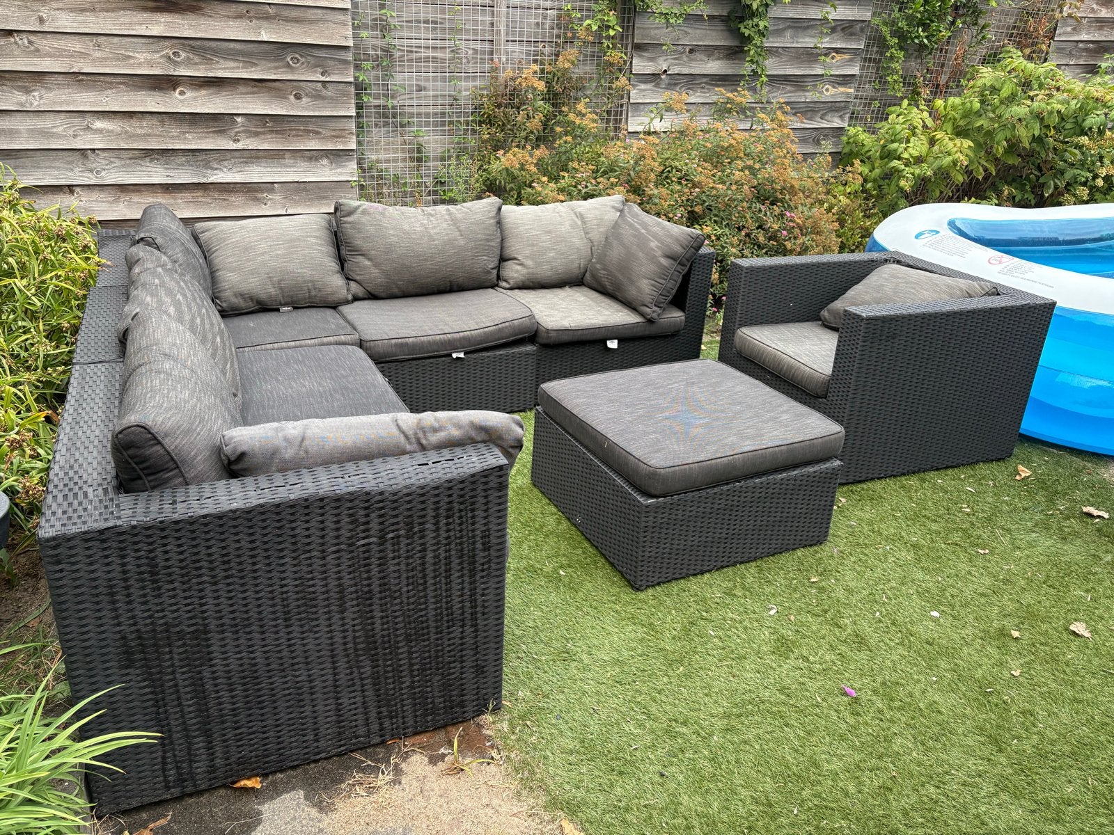 Gratis Loungeset met hocker en fauteuil, Ophalen, Gebruikt, Meer dan 8 zitplaatsen, Loungeset
